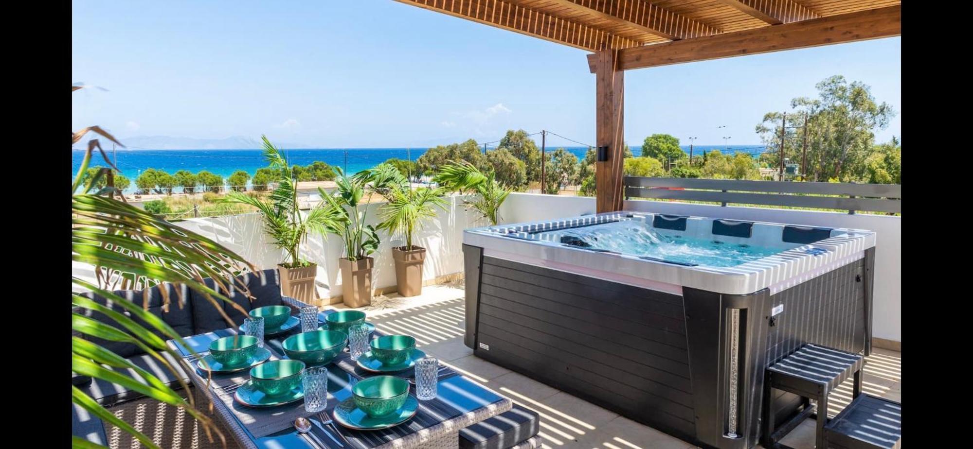 Odyssea Top View & Hot Jacuzzi Front Beach クレマスティ エクステリア 写真